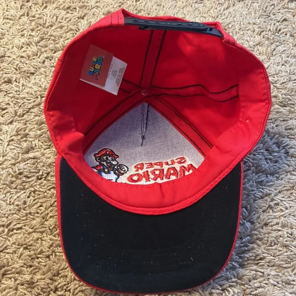 Super Mario Boy Black/Red Hat